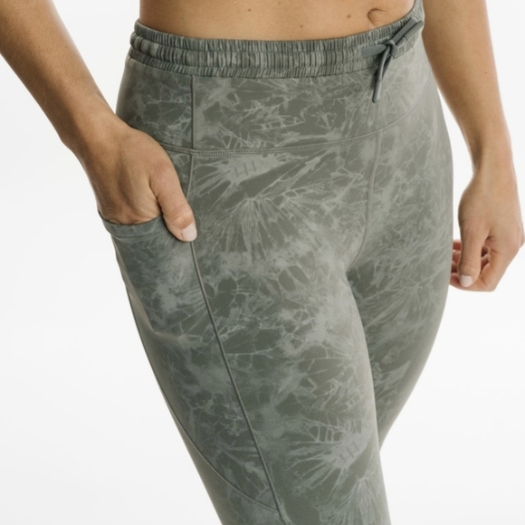 ZYIA Active Sage Hendrix Cinched Waistband Pocket Luxe Hi-Rise 7/8 Women's 12 - Picture 2 of 9